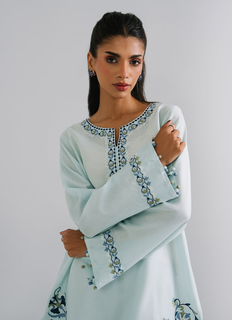 embroidered-kurta