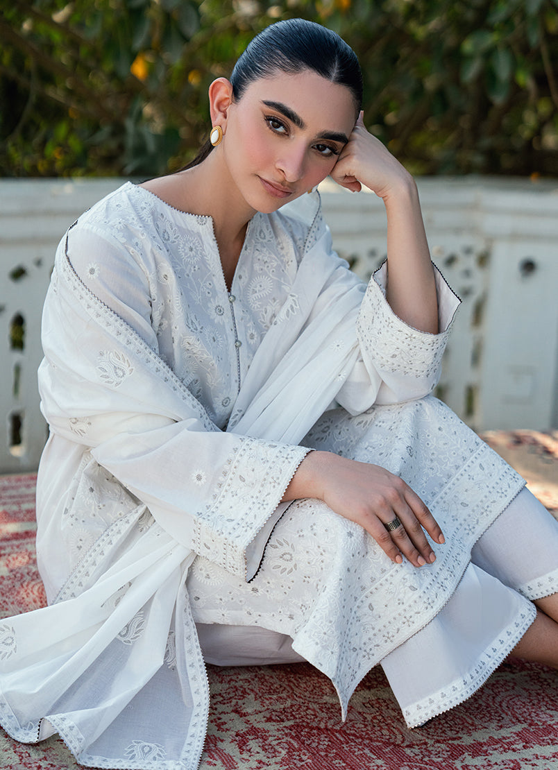 embroidered-3-pc-suit