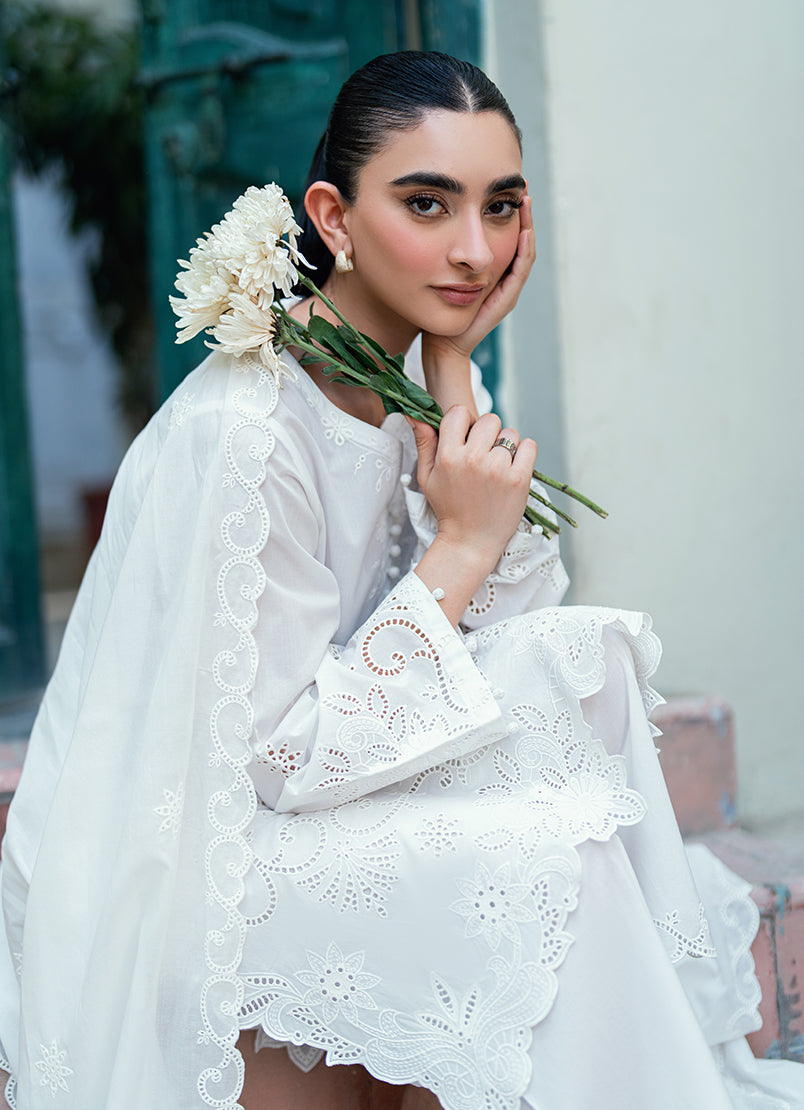 embroidered-3-pc-suit