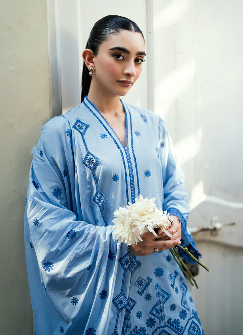embroidered-3-pc-suit