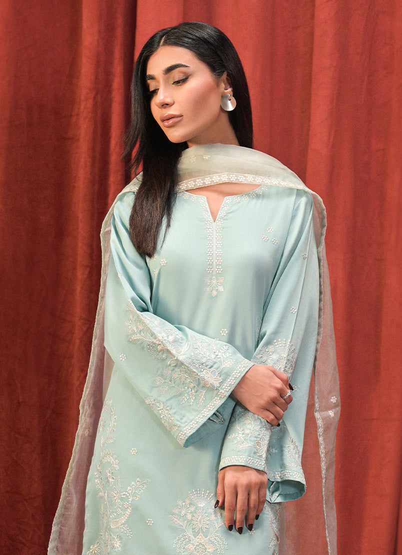 3-pc-embroidered-suit