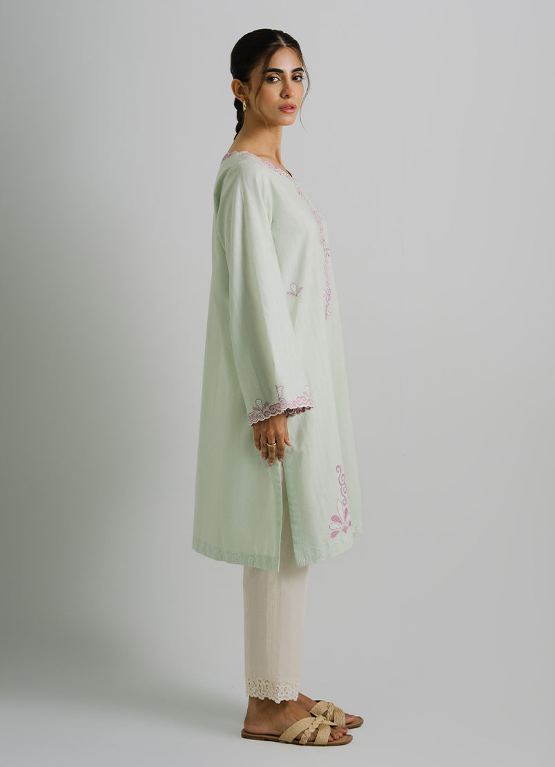 embroidered-kurta