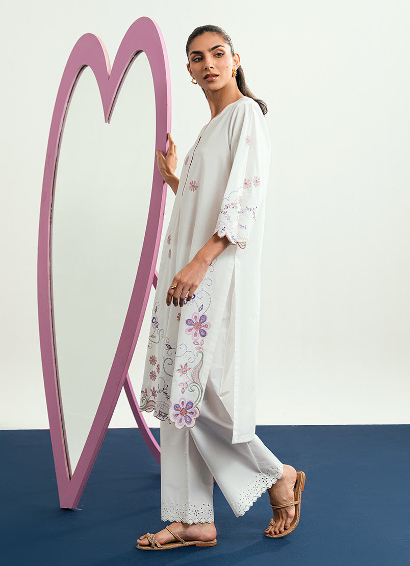 embroidered-kurta