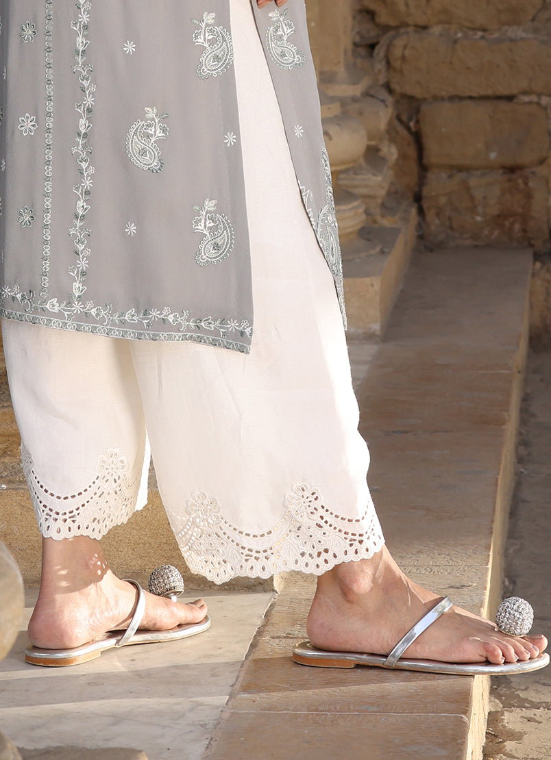 Embroidered Pant