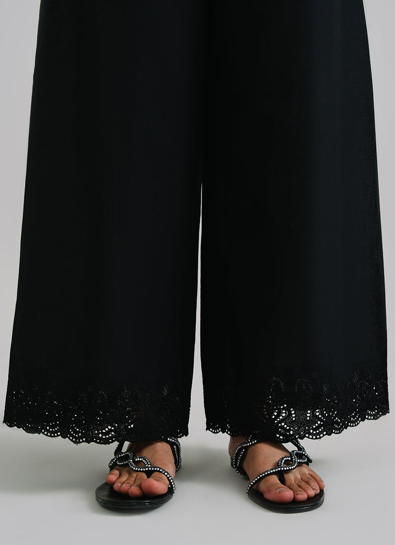 Embroidered Izaar