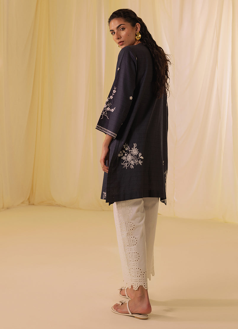 embroidered-kurta