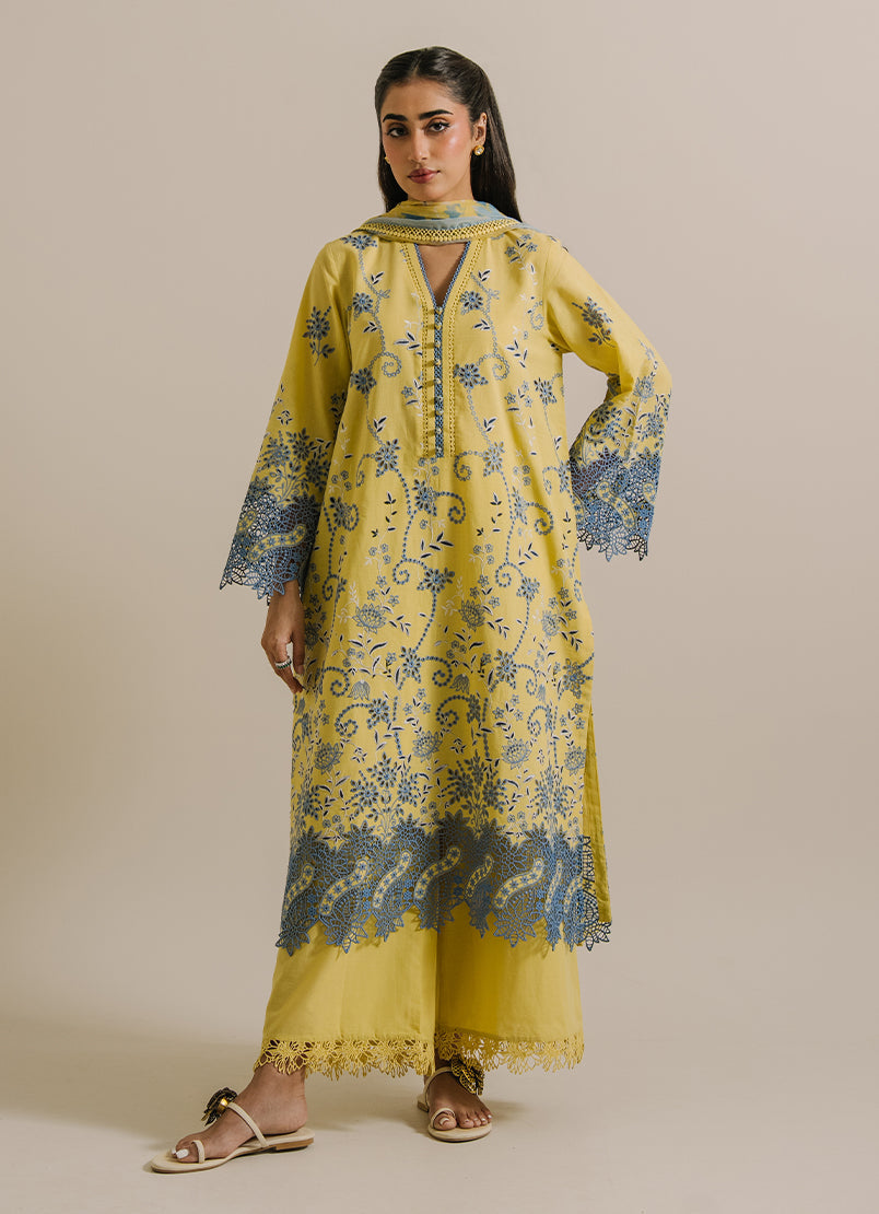 3-pc-embroidered-suit