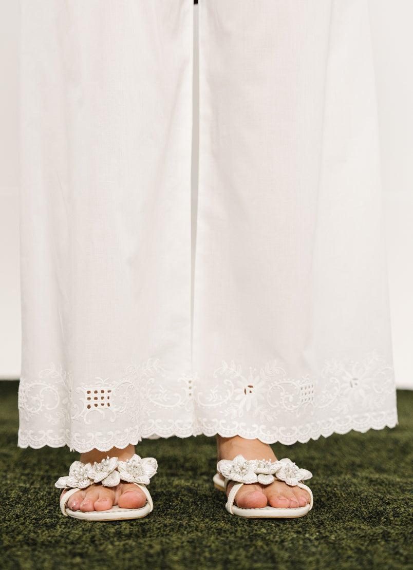 embroidered-izaar-pant