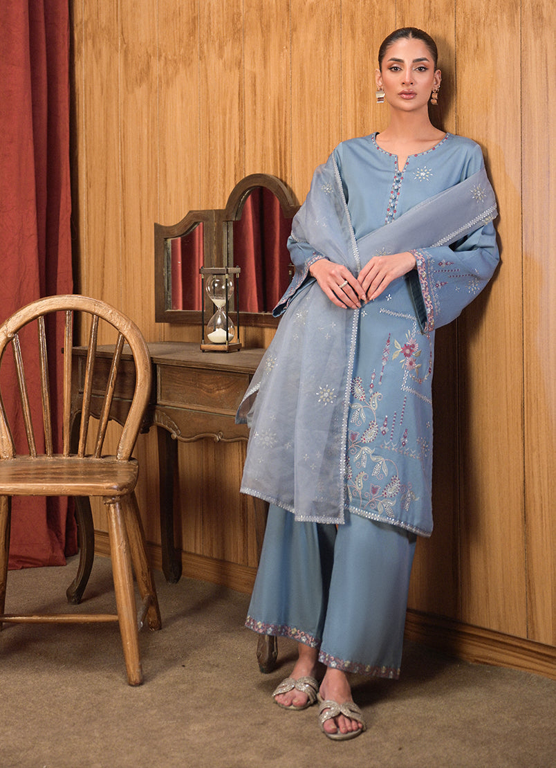 3-pc-embroidered-suit