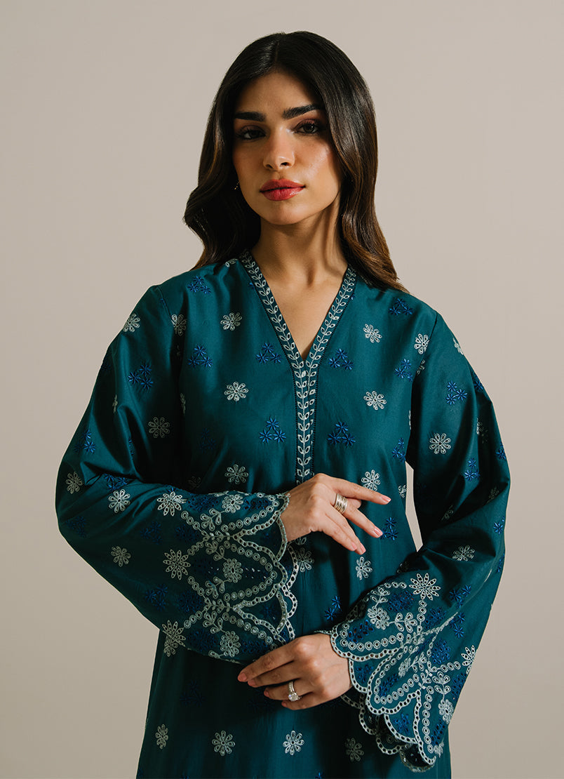 embroidered-co-ord-set