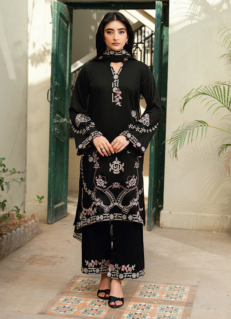 embroidered-3-pc-suit