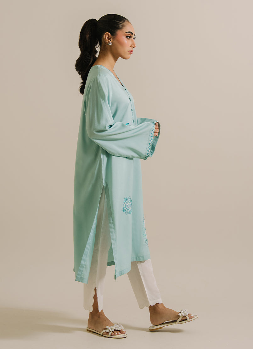 embroidered-kurta