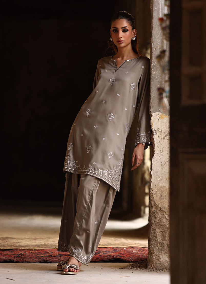 embroidered-co-ord-set