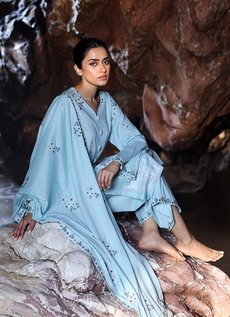 3-pc-embroidered-suit