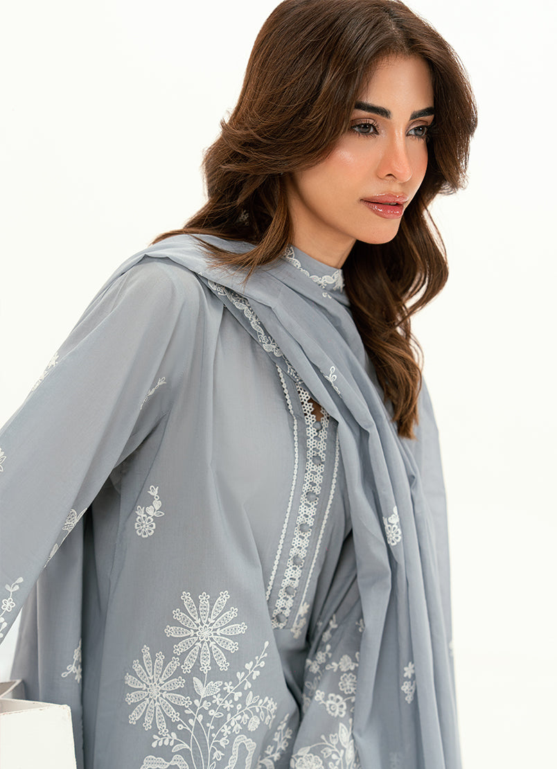 embroidered-3-pc-suit