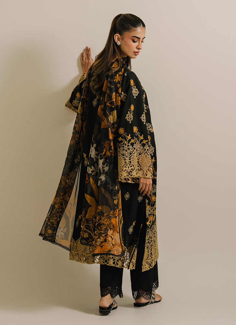 3-pc-embroidered-suit