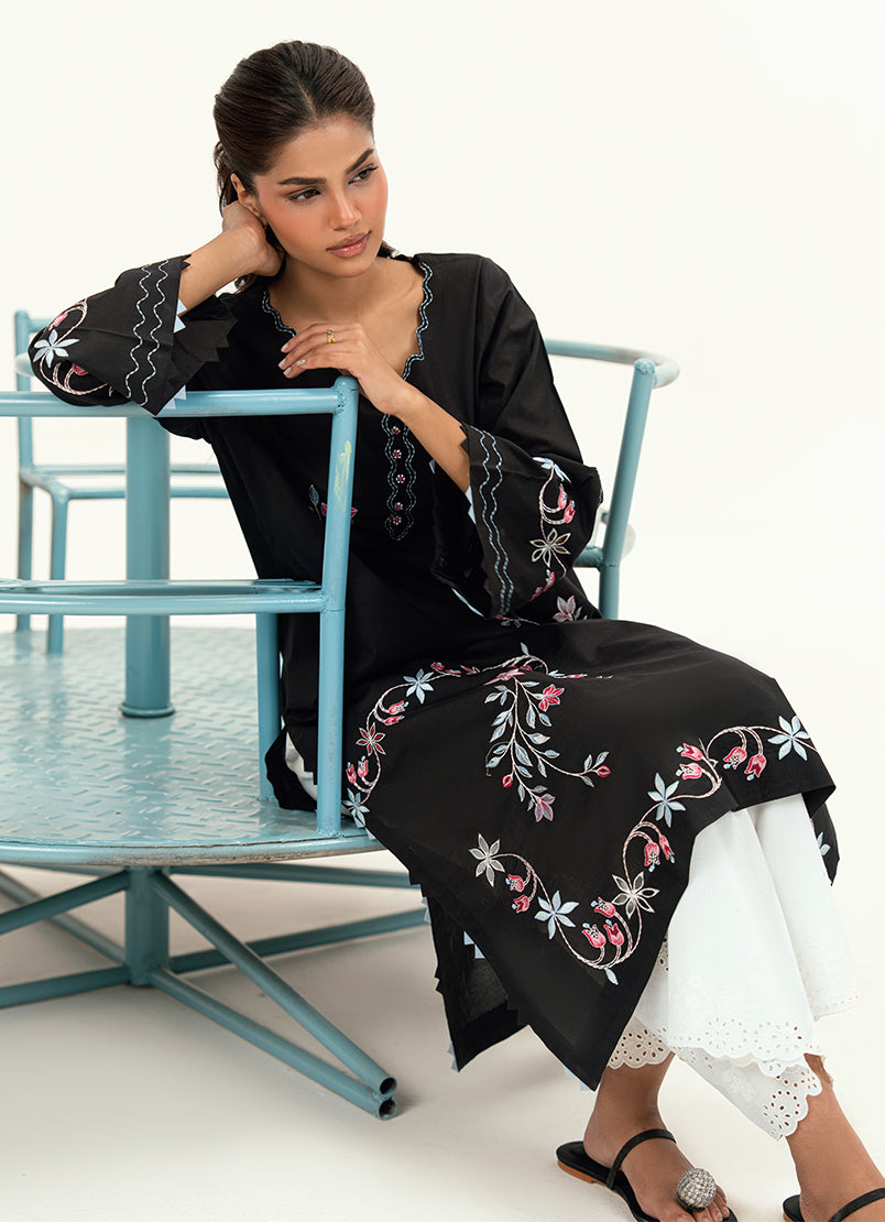 embroidered-kurta