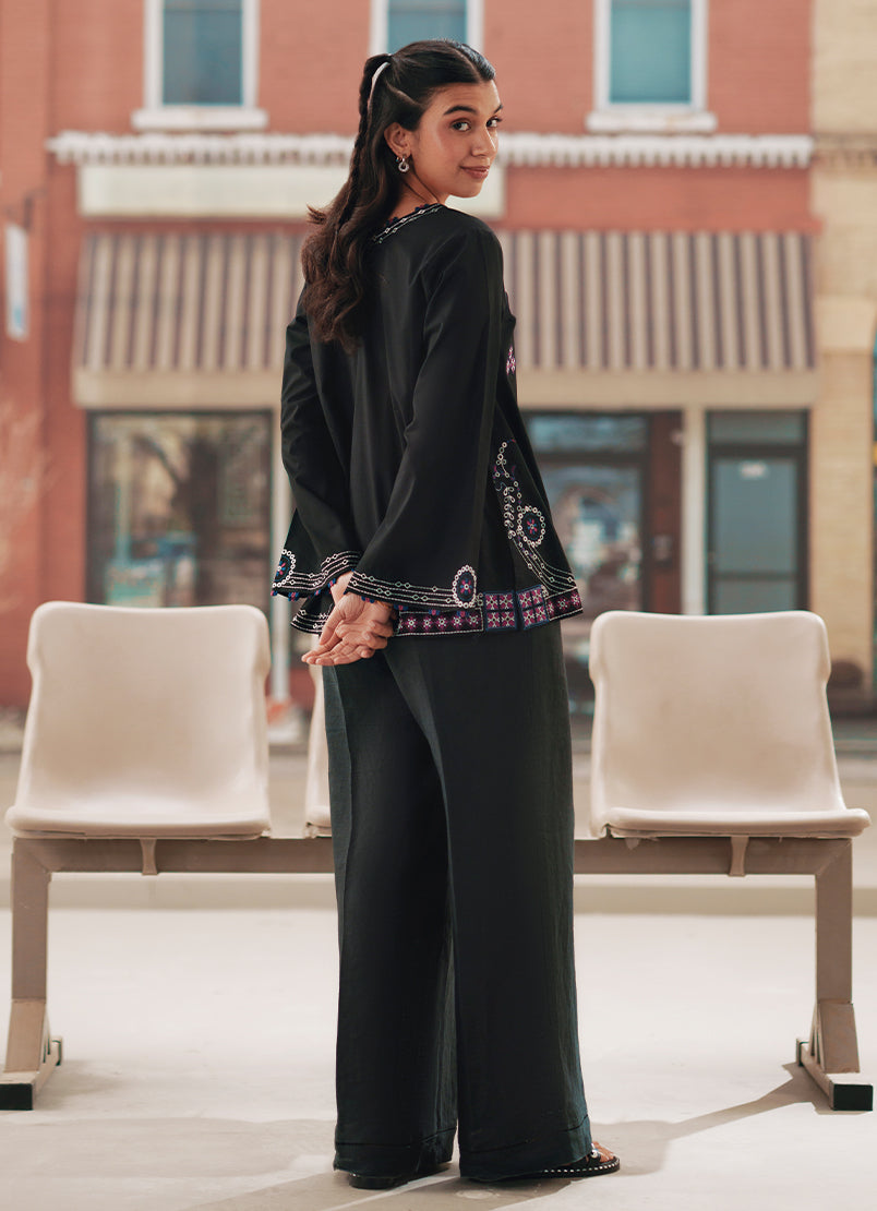 embroidered-top