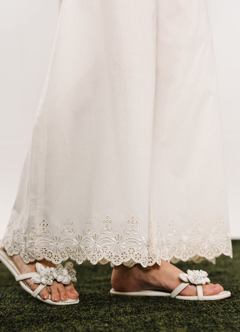 embroidered-izaar-pant