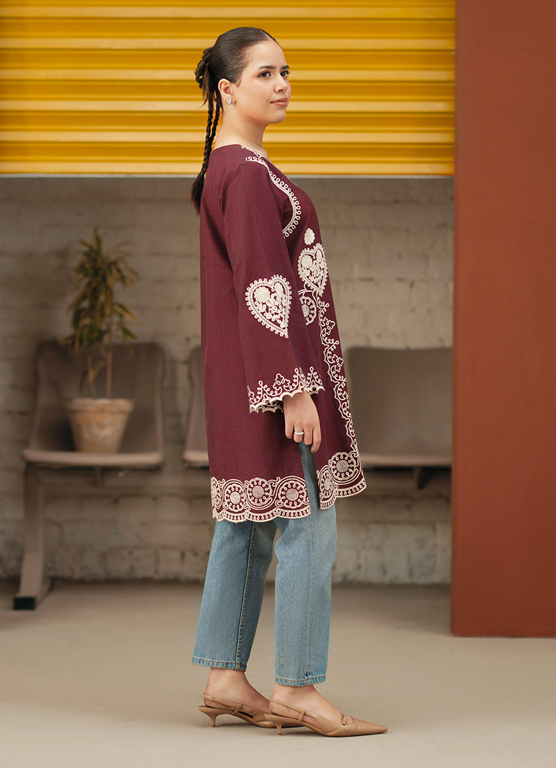 embroidered-top