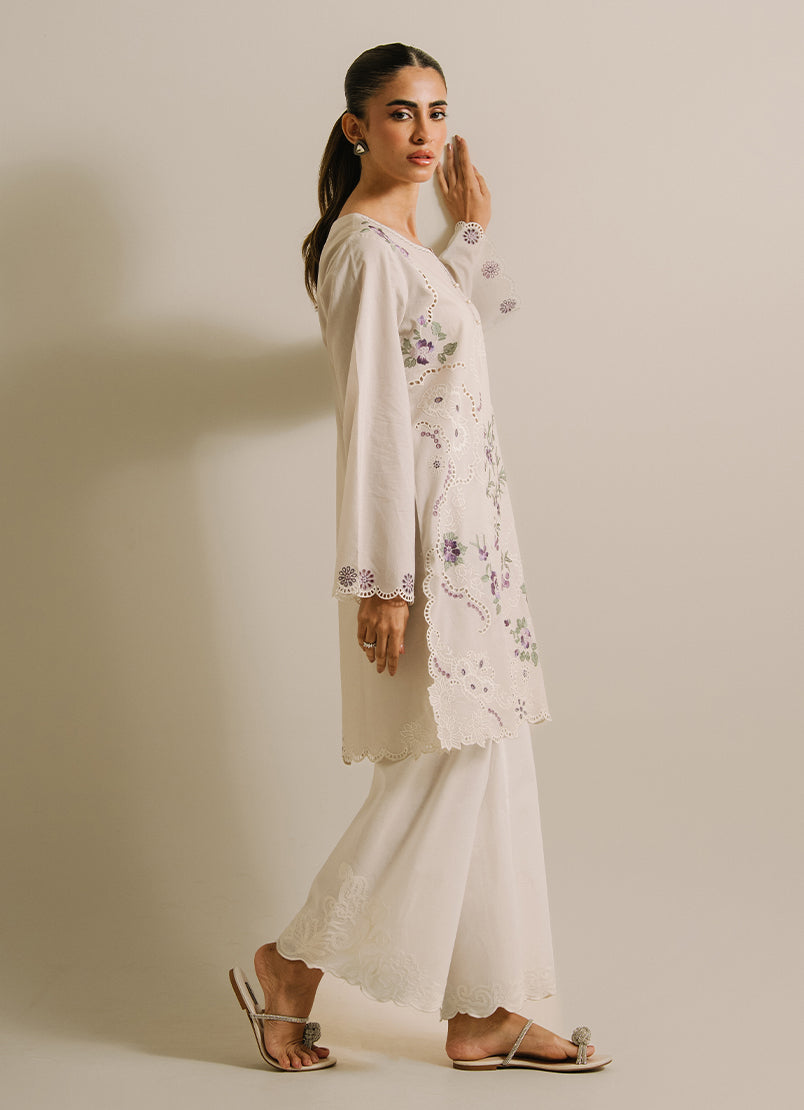 embroidered-kurta