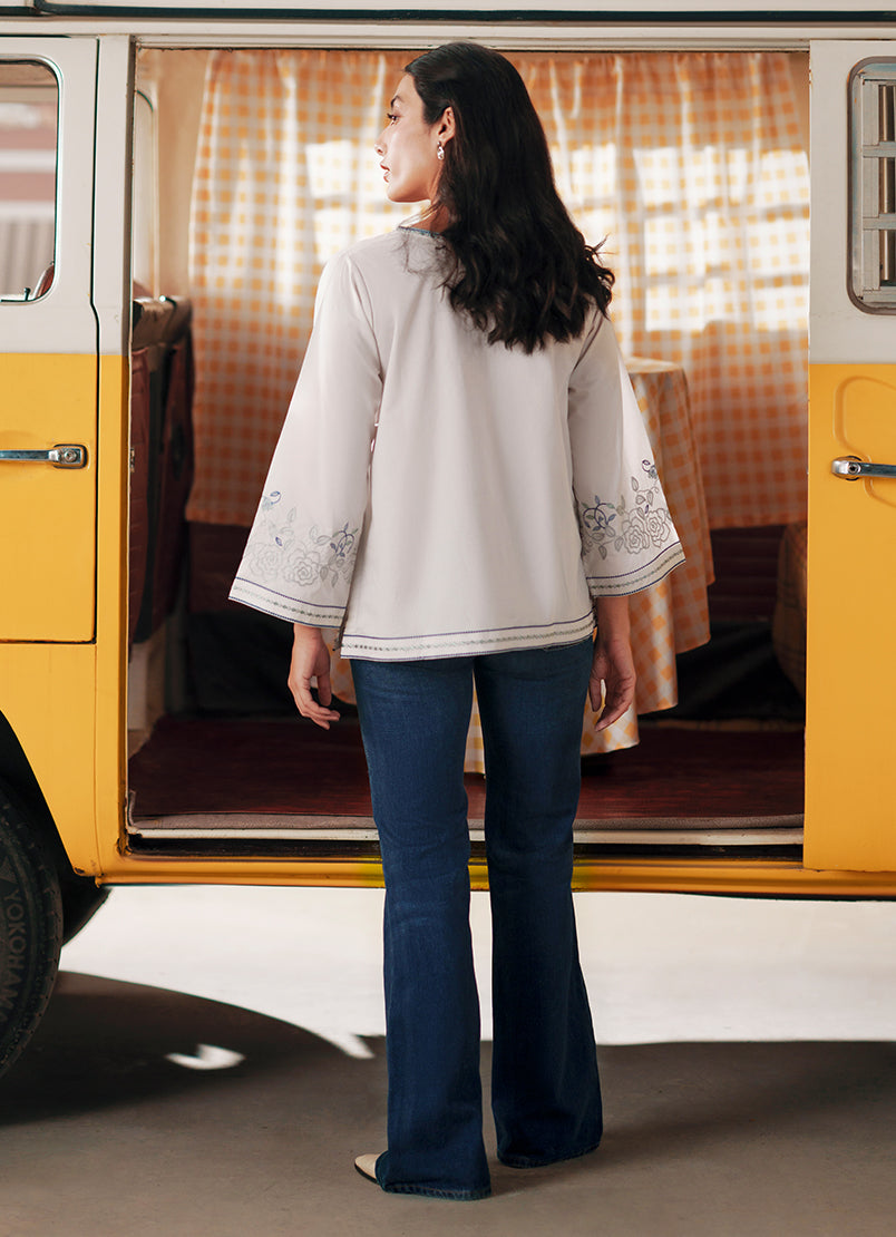 embroidered-top