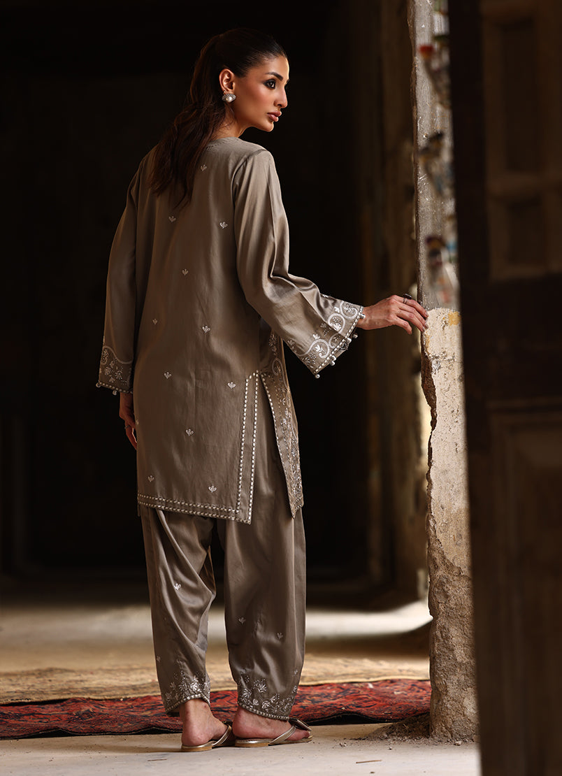 embroidered-co-ord-set