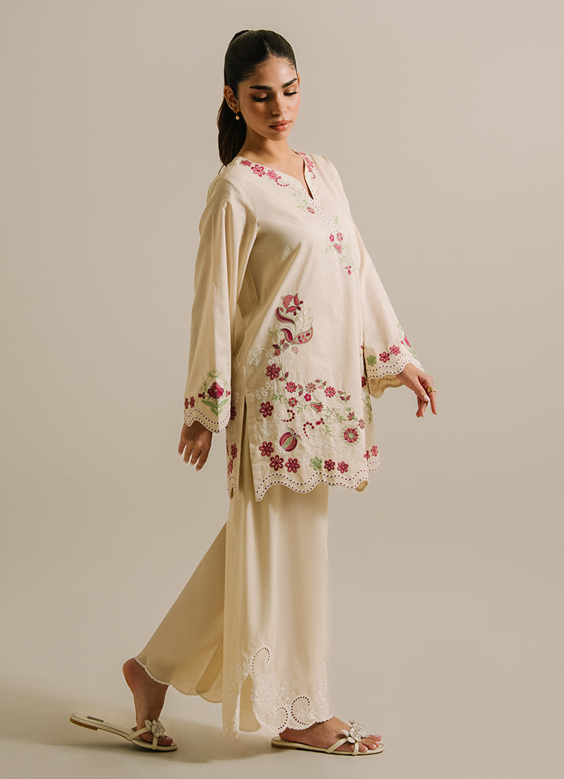 embroidered-kurta