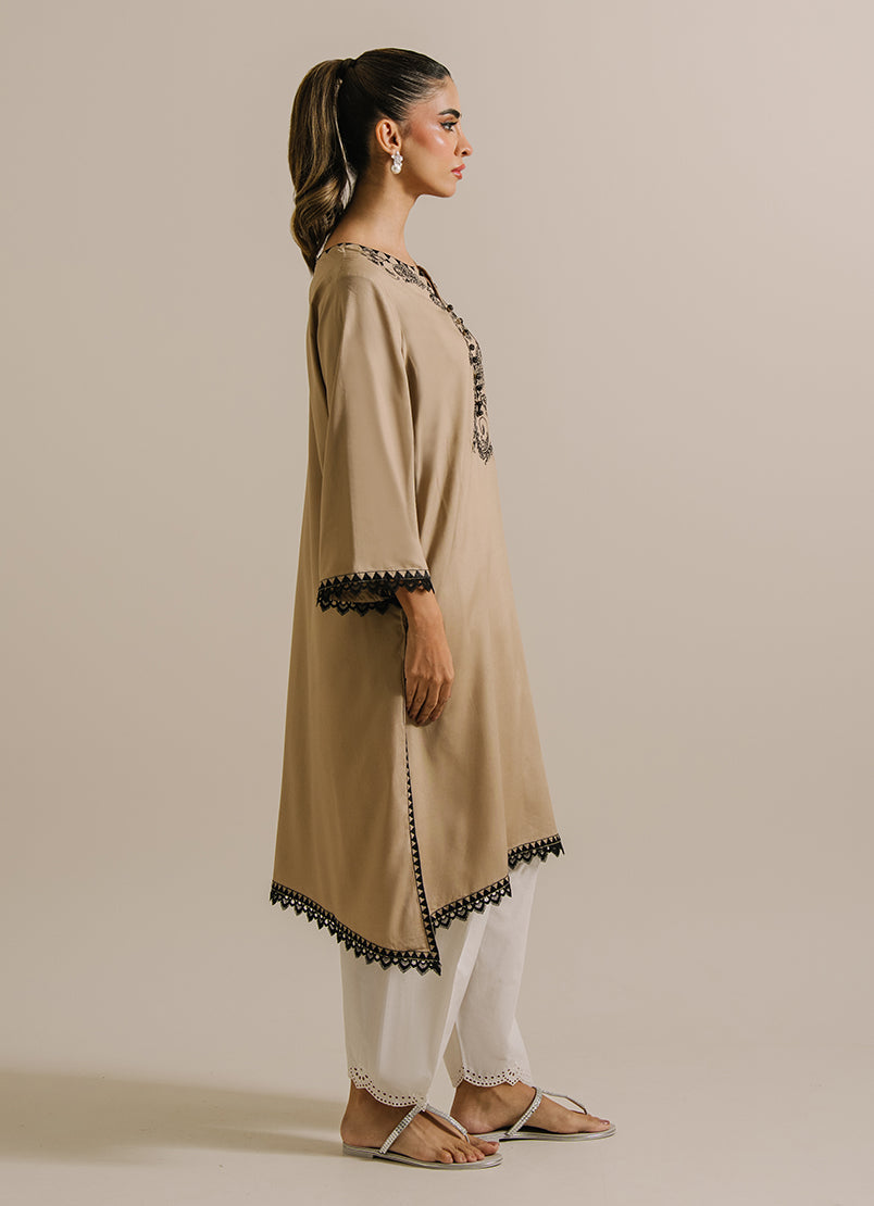 embroidered-kurta