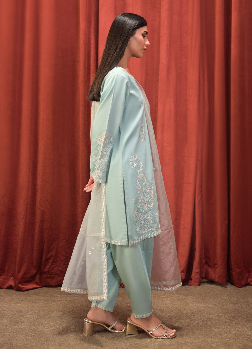 3-pc-embroidered-suit