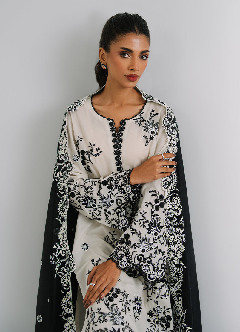 3-pc-embroidered-suit