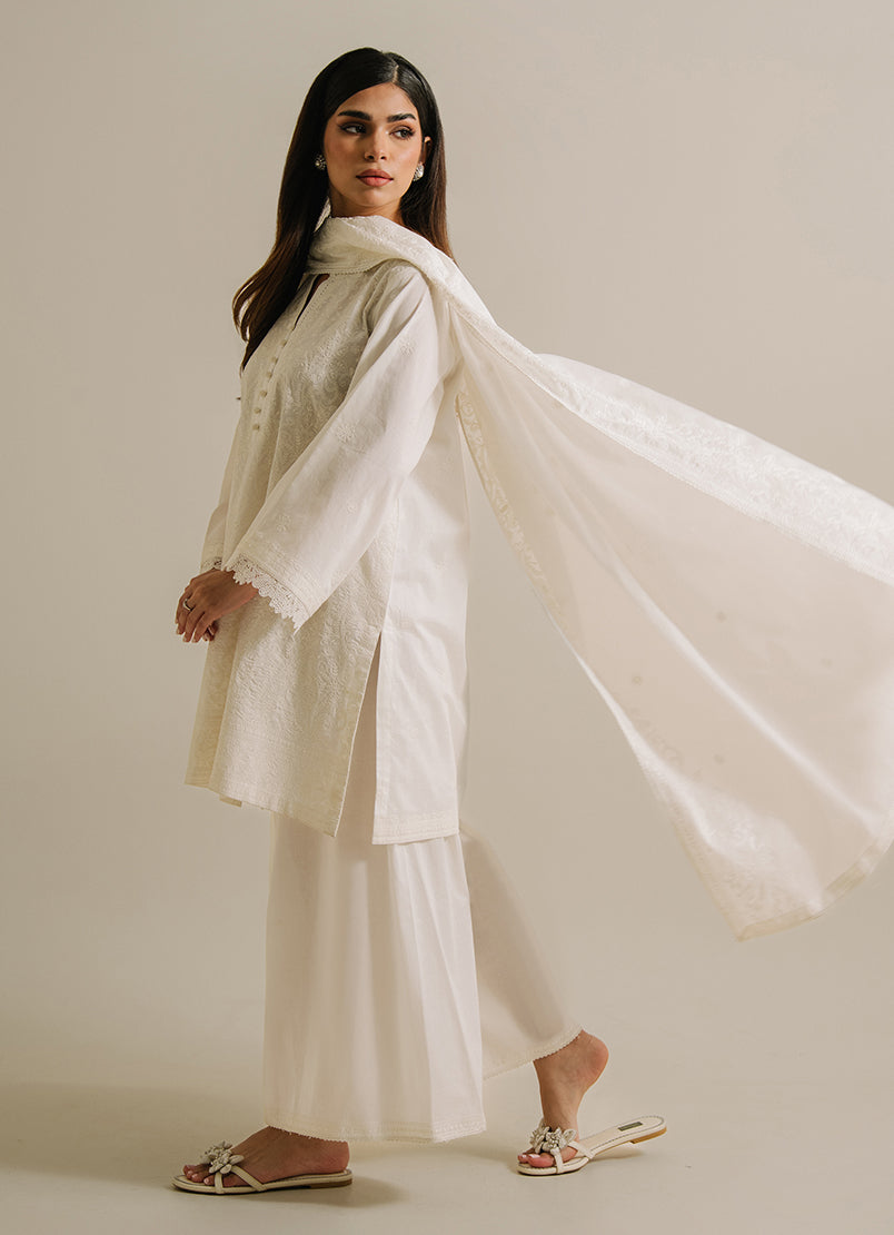 3-pc-embroidered-suit