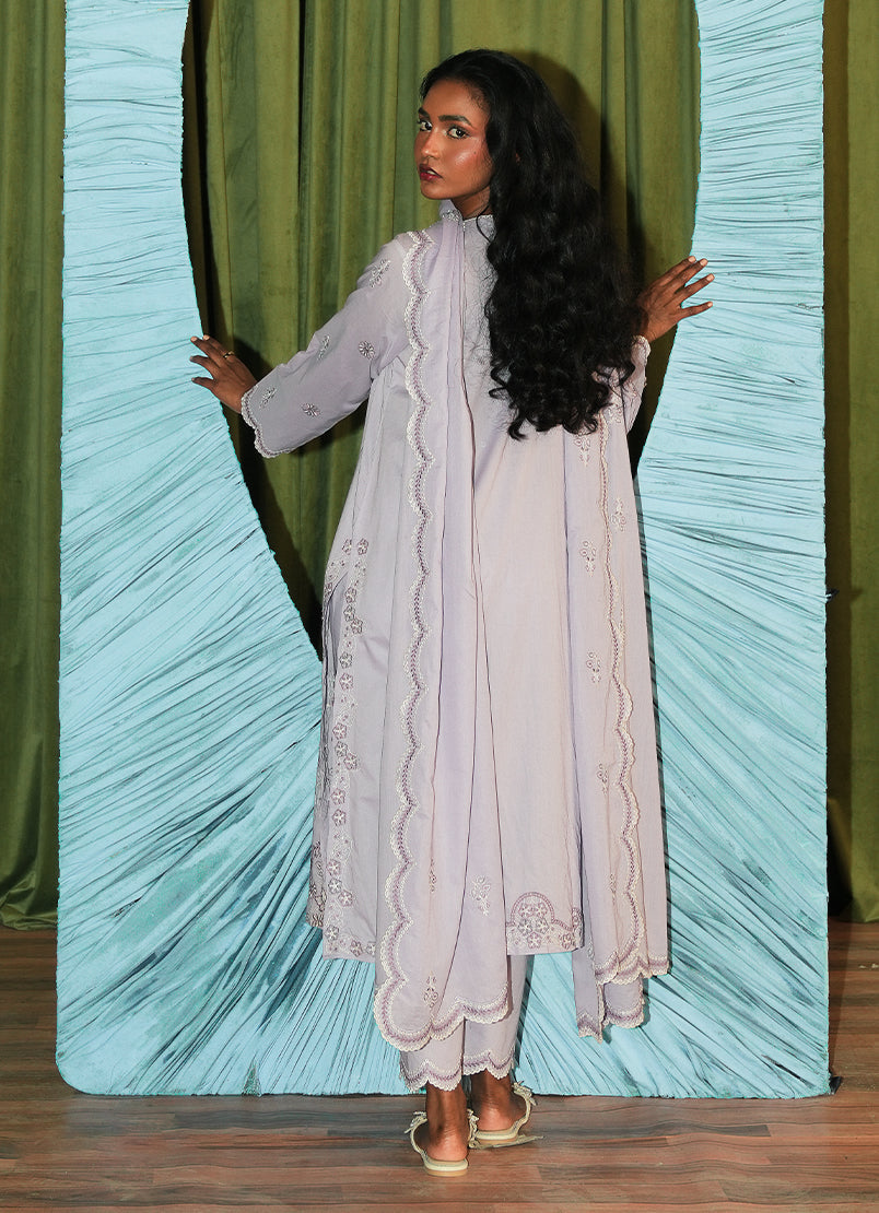 3-pc-embroidered-suit