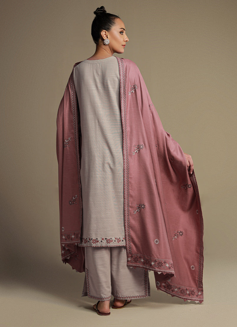 3-pc-khaddar-embroidered-suit