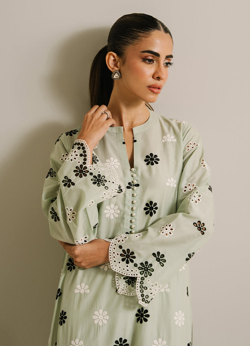 embroidered-kurta