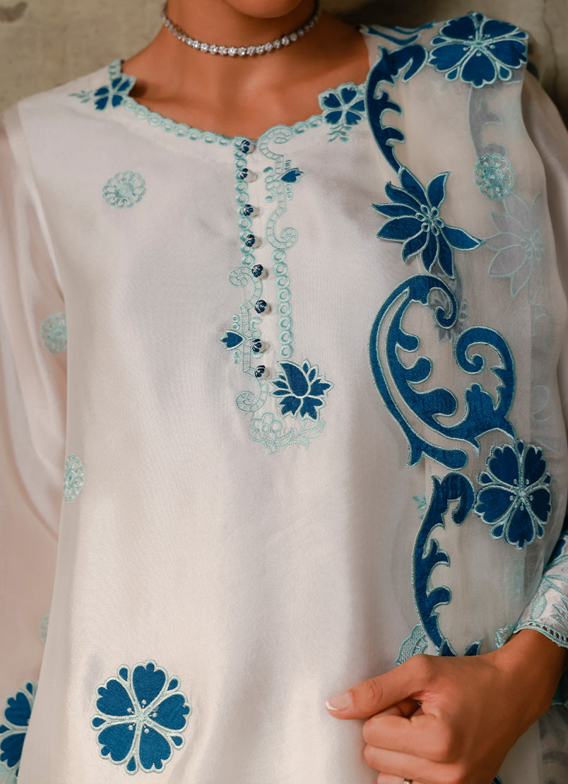Embroidered 3 PC Suit