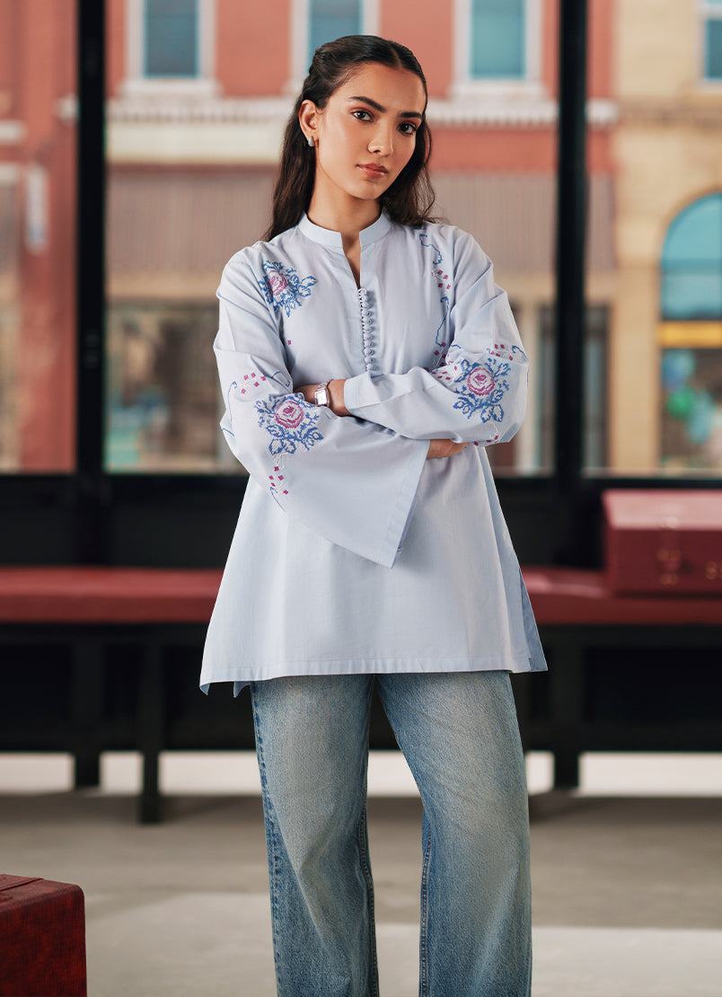 embroidered-top