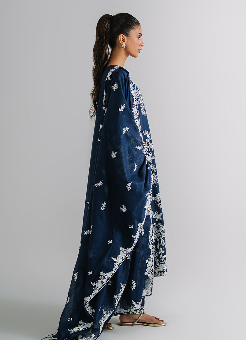 3-pc-embroidered-suit