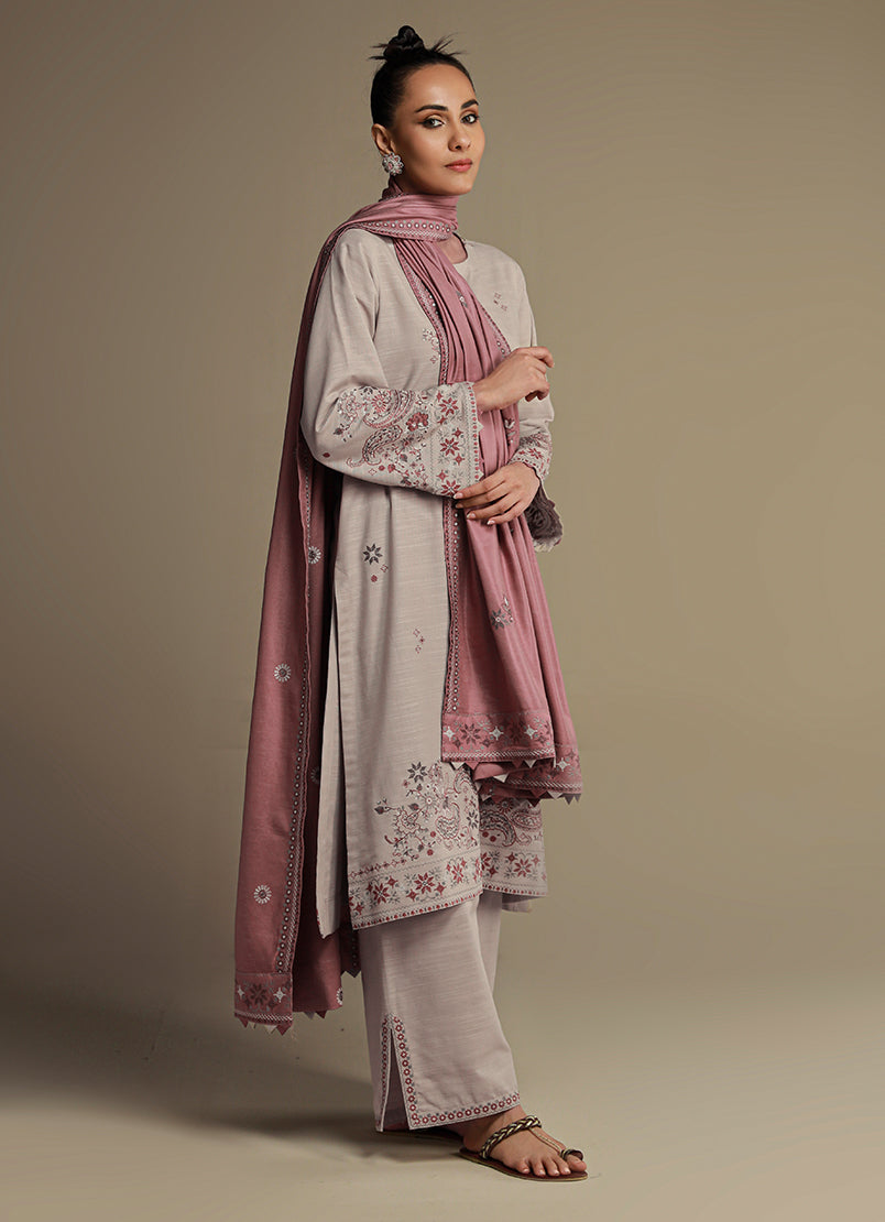 3-pc-khaddar-embroidered-suit