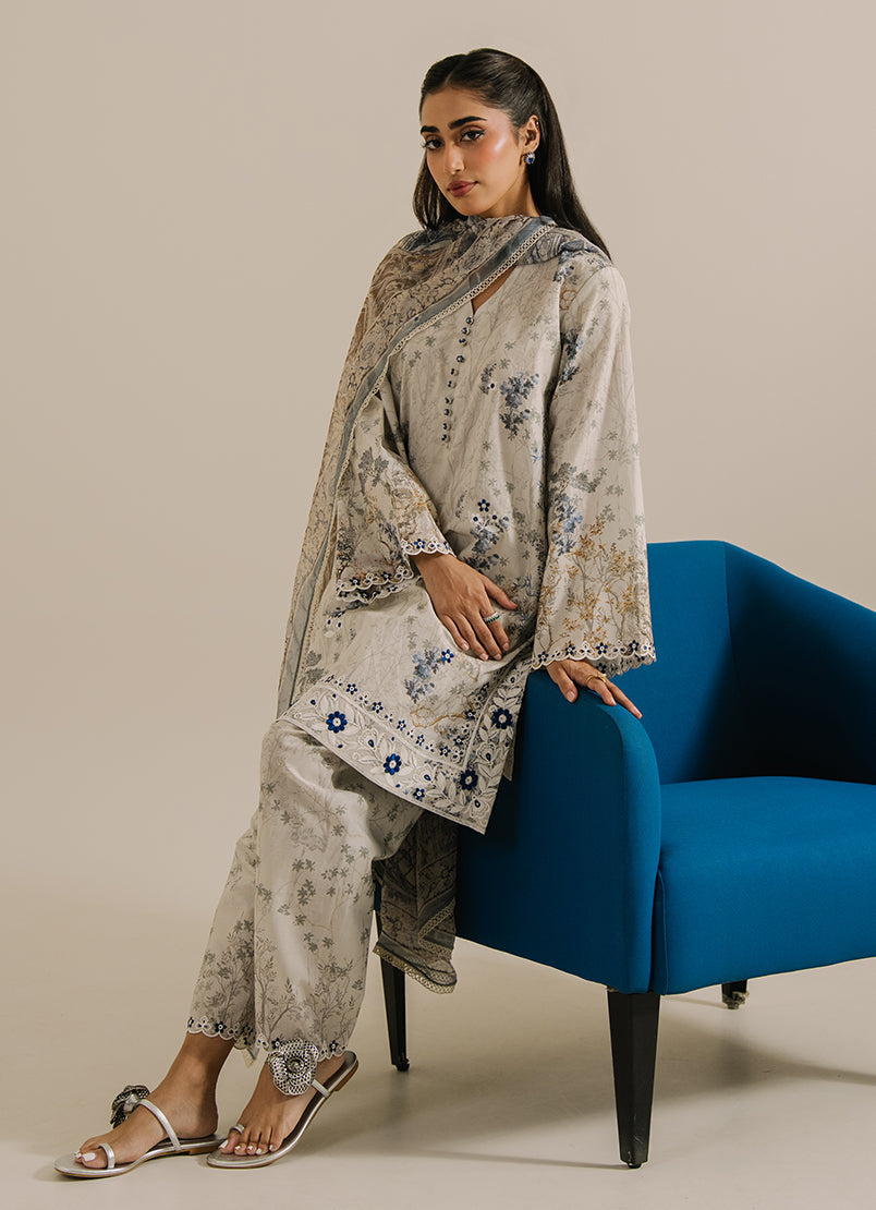 3 PC Printed Embroidered Suit