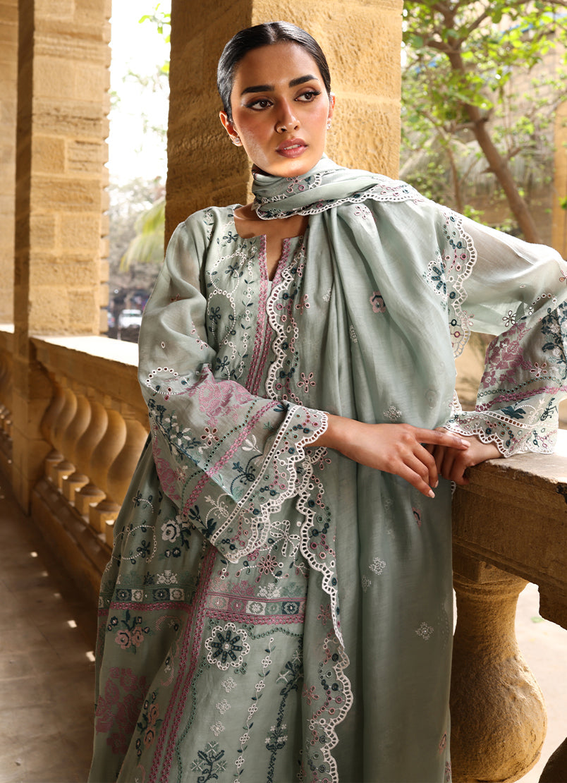 3-pc-embroidered-suit