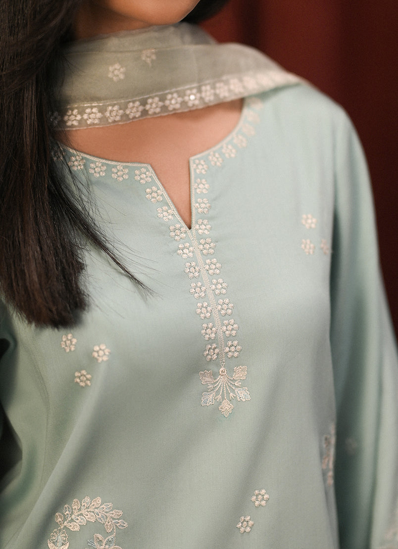 3-pc-embroidered-suit