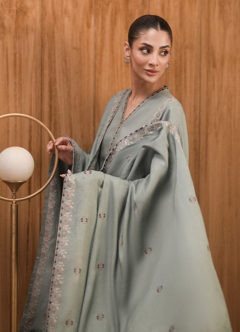 3-pc-embroidered-suit