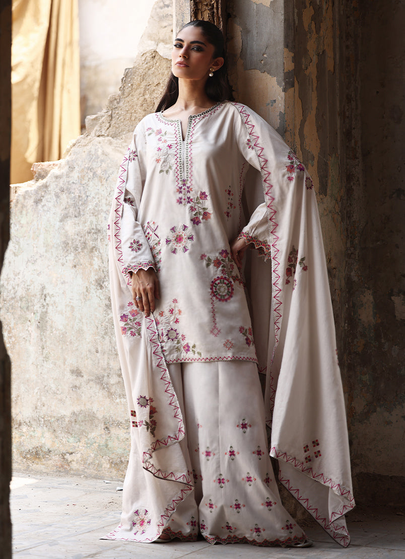 3 PC Saaz Gharara Set
