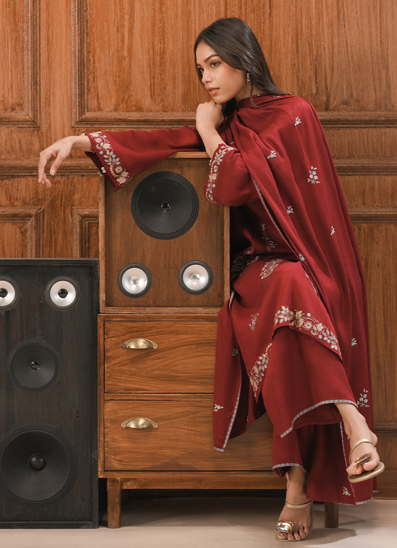 3-pc-embroidered-suit