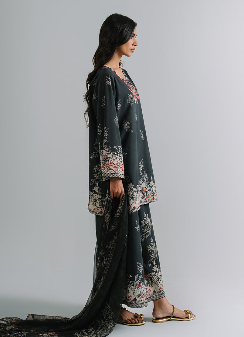 3-pc-printed-embroidered-suit