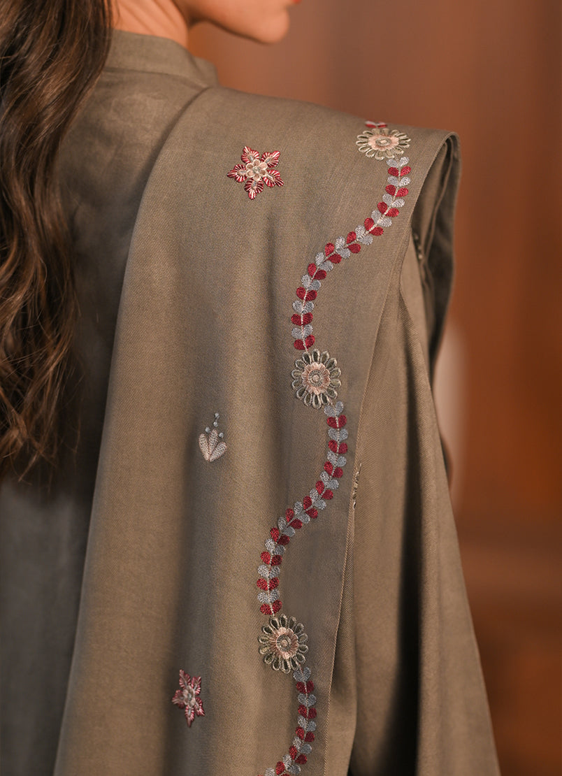 3-pc-embroidered-suit