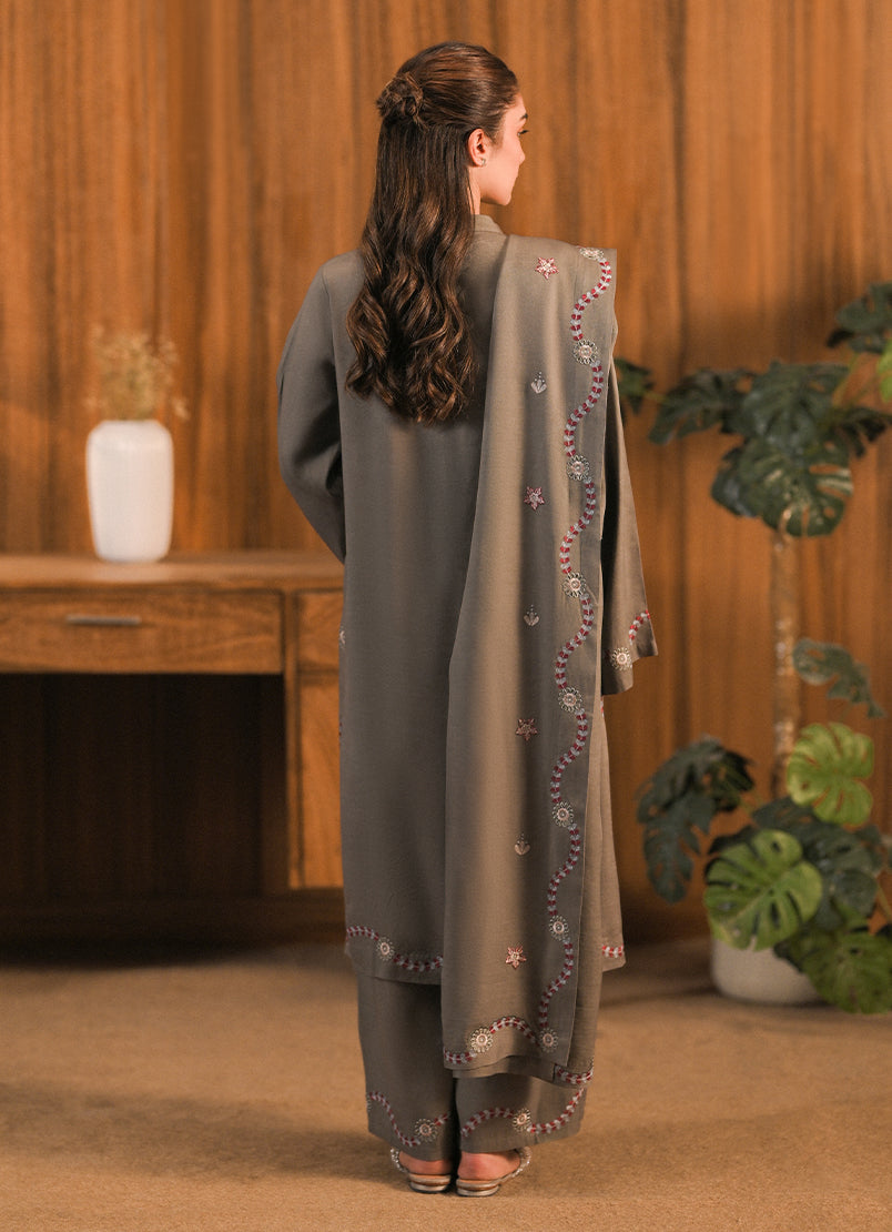 3-pc-embroidered-suit