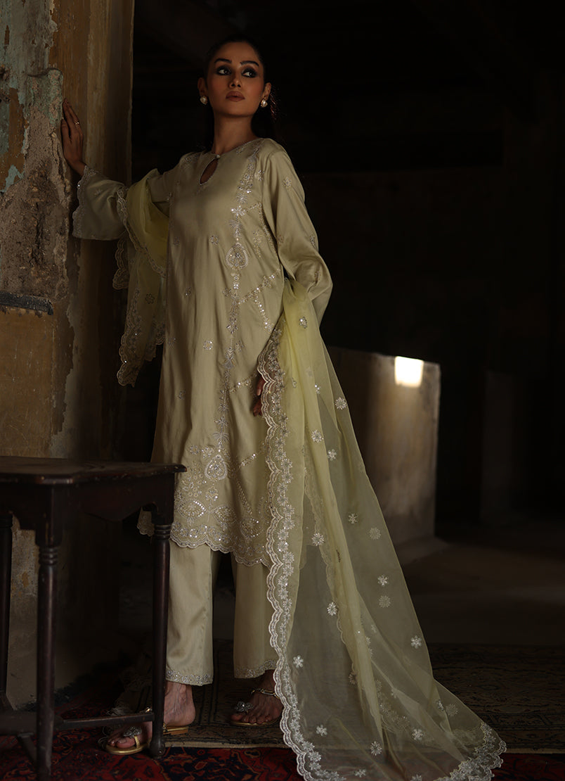 3-pc-embroidered-suit