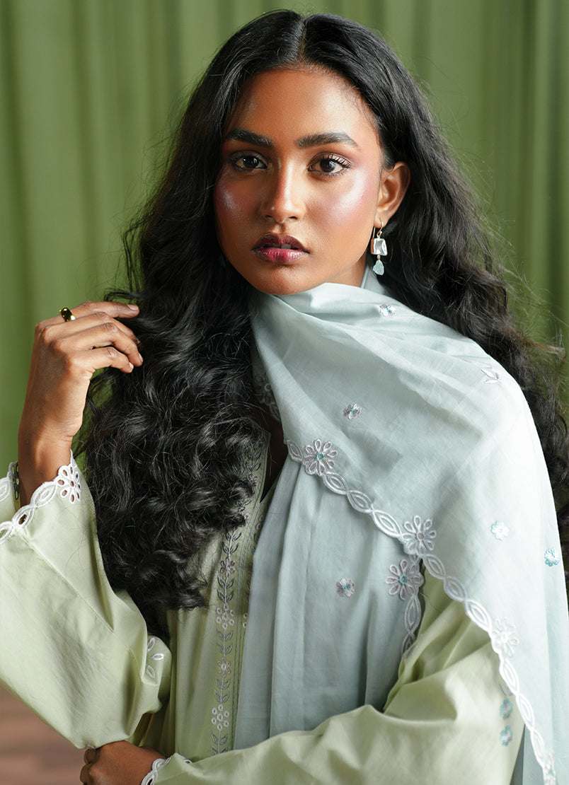 3-pc-embroidered-suit